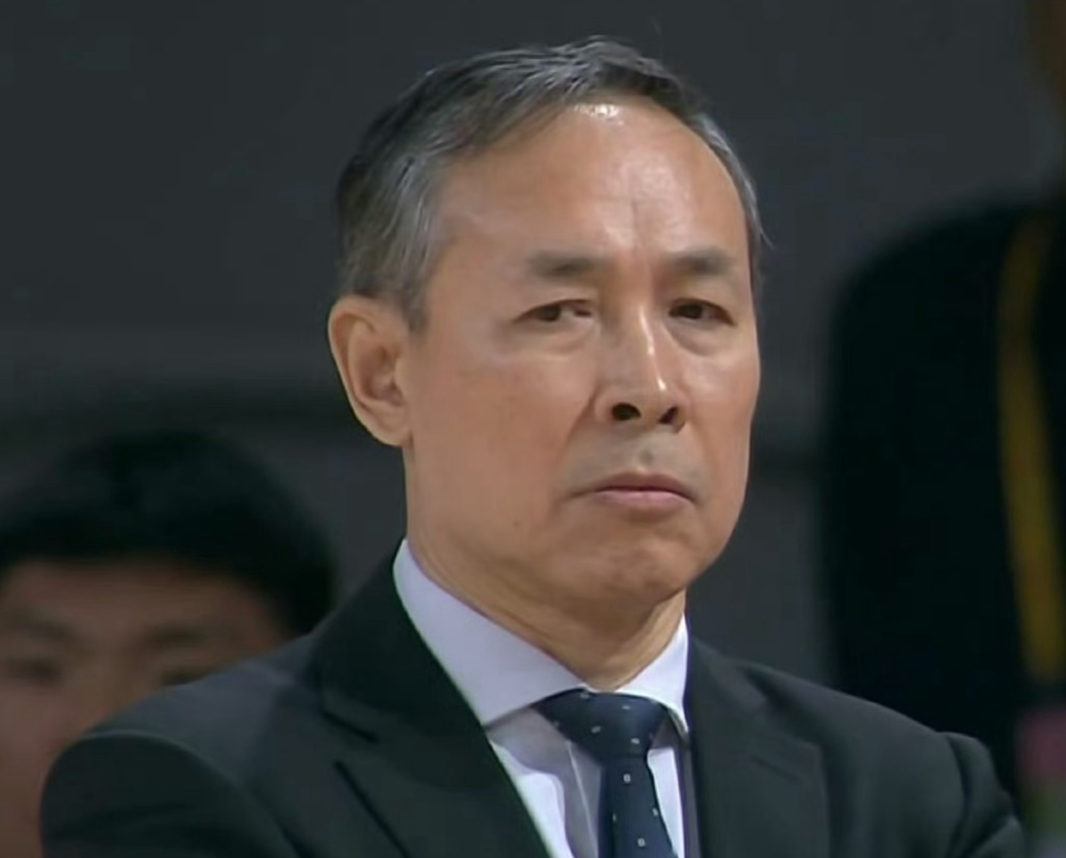 皇冠体育登录入口-输山西发布会！许利民不满攻守仍表扬球队，周琦再遭眼伤明天检查