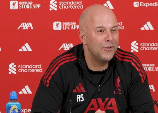 皇冠体育app下载-斯洛特：我要赞扬罗伯逊在媒体面前的发言；很高兴萨拉赫回归